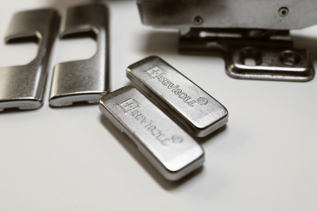 Zawias kątowy 45° cichy domyk (2 szt.) 223044 Sevroll - obrazek 3