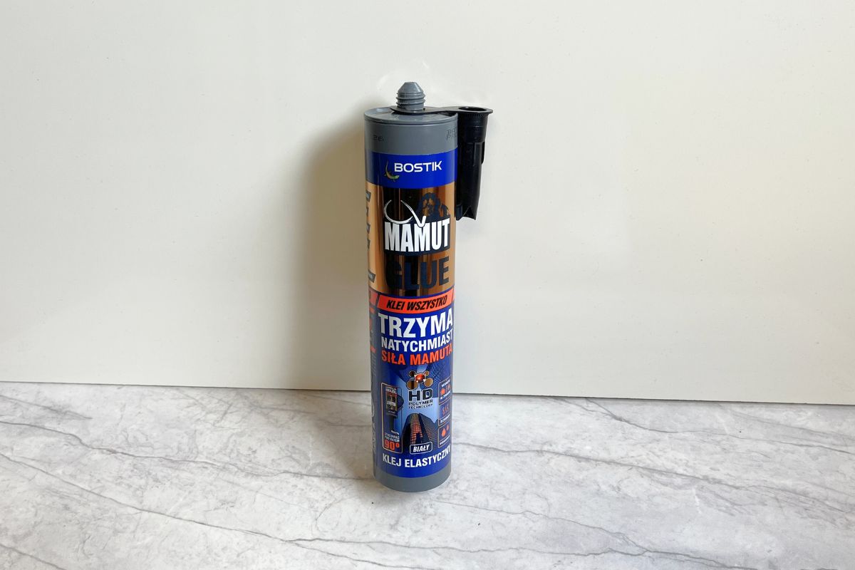 Klej montażowy MAMUT GLUE biały 290 ml