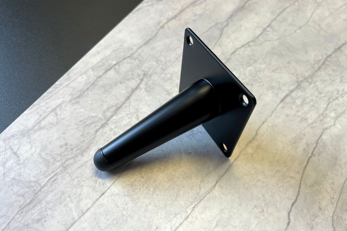 Noga stalowa skośna stożek H-100 czarny mat GLOBAL SERVICE