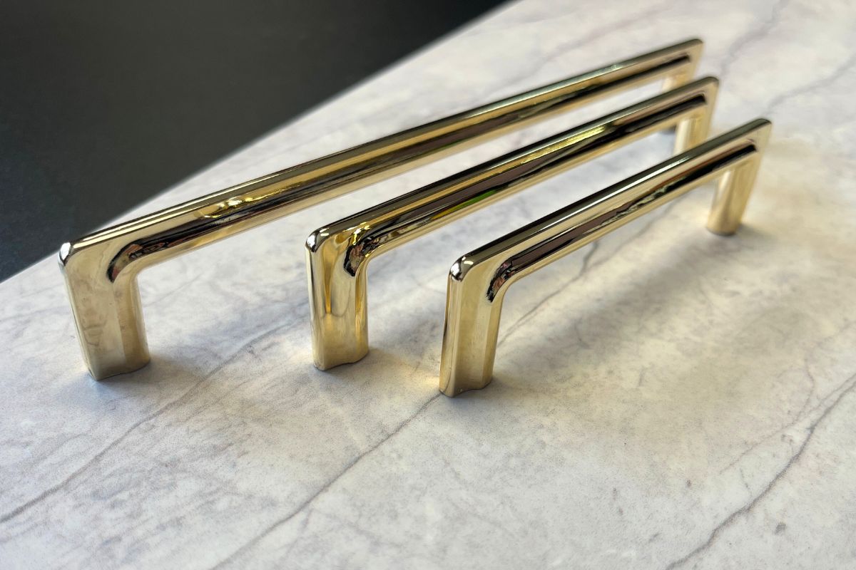 Uchwyt meblowy SKY złoto HVYT