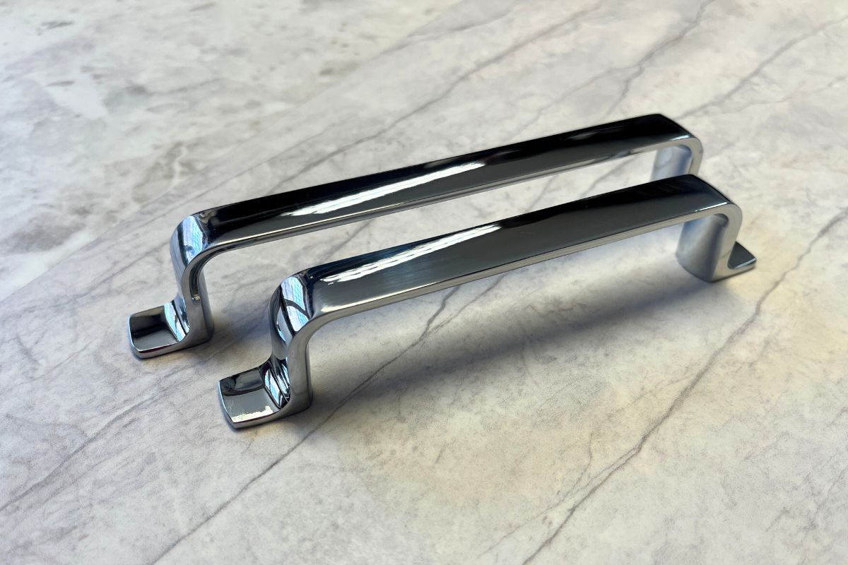 Uchwyt meblowy U0046 DOMINO